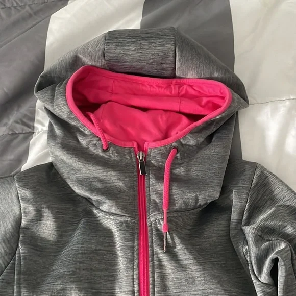 Bench Jacket - Picture 3 of 3